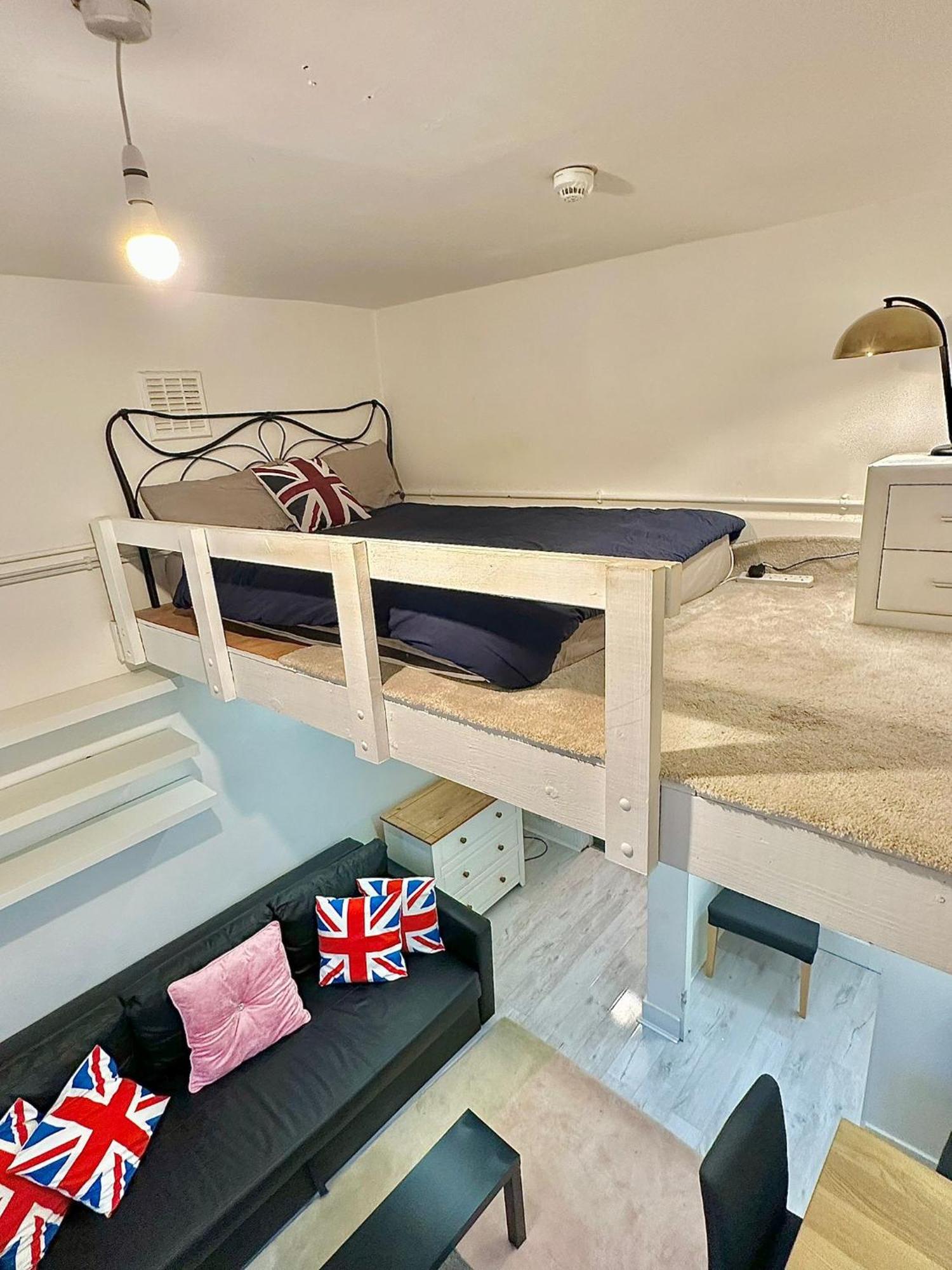 81 Londra